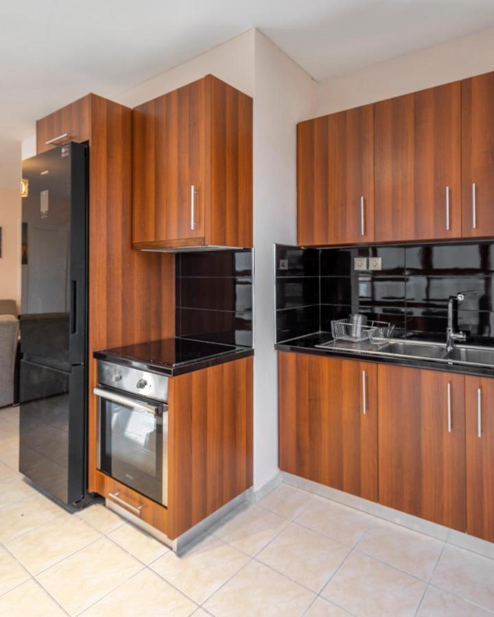 אתונה 2 Bedroom Renovated Apartment With A View מראה חיצוני תמונה