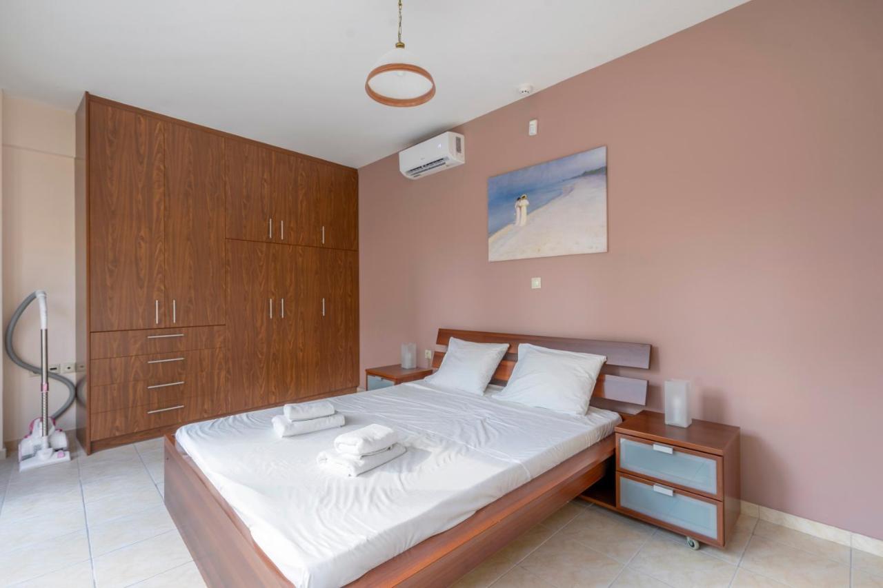 אתונה 2 Bedroom Renovated Apartment With A View מראה חיצוני תמונה